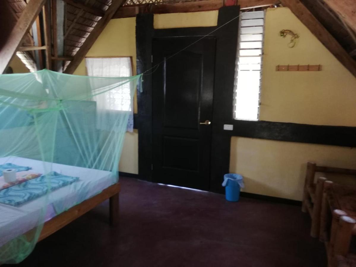 Buenaventura Beachresort Nauhang Luaran gambar